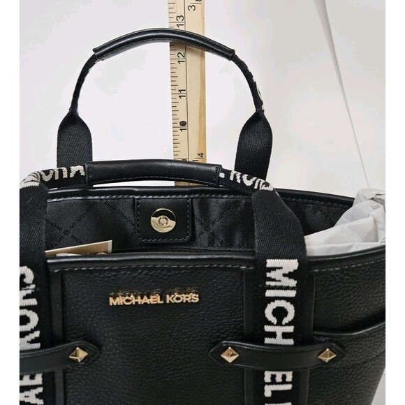 Nwt Michael Kors Crossbody Black pebbled leather Sm. Open Tote Snap Closure - Picture 12 of 13